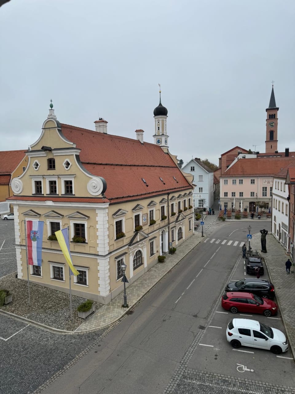 City view, Street view