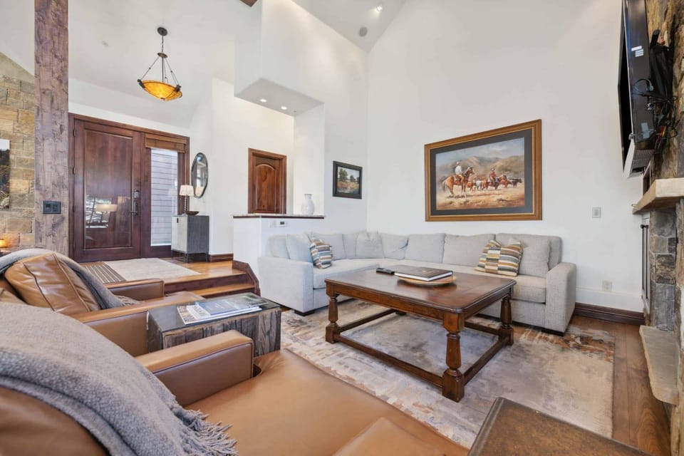 Woodrun Place 57 Apartment in Snowmass Village