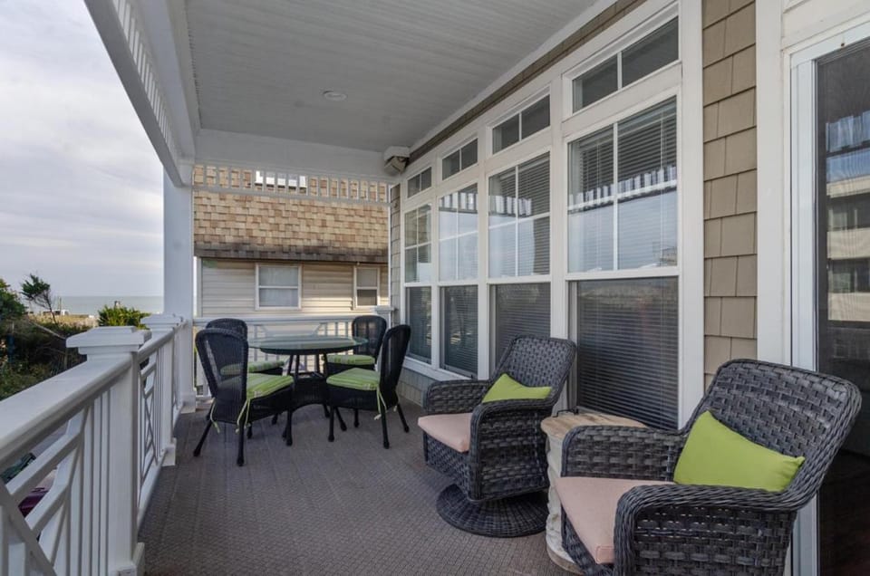 Sandcastle Lower by Bryant Real Estate House in Wrightsville Beach