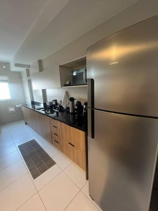 JH - 1706 - Gleba novissímo, andar alto com ar e 200m-Aurora Apartment in Londrina