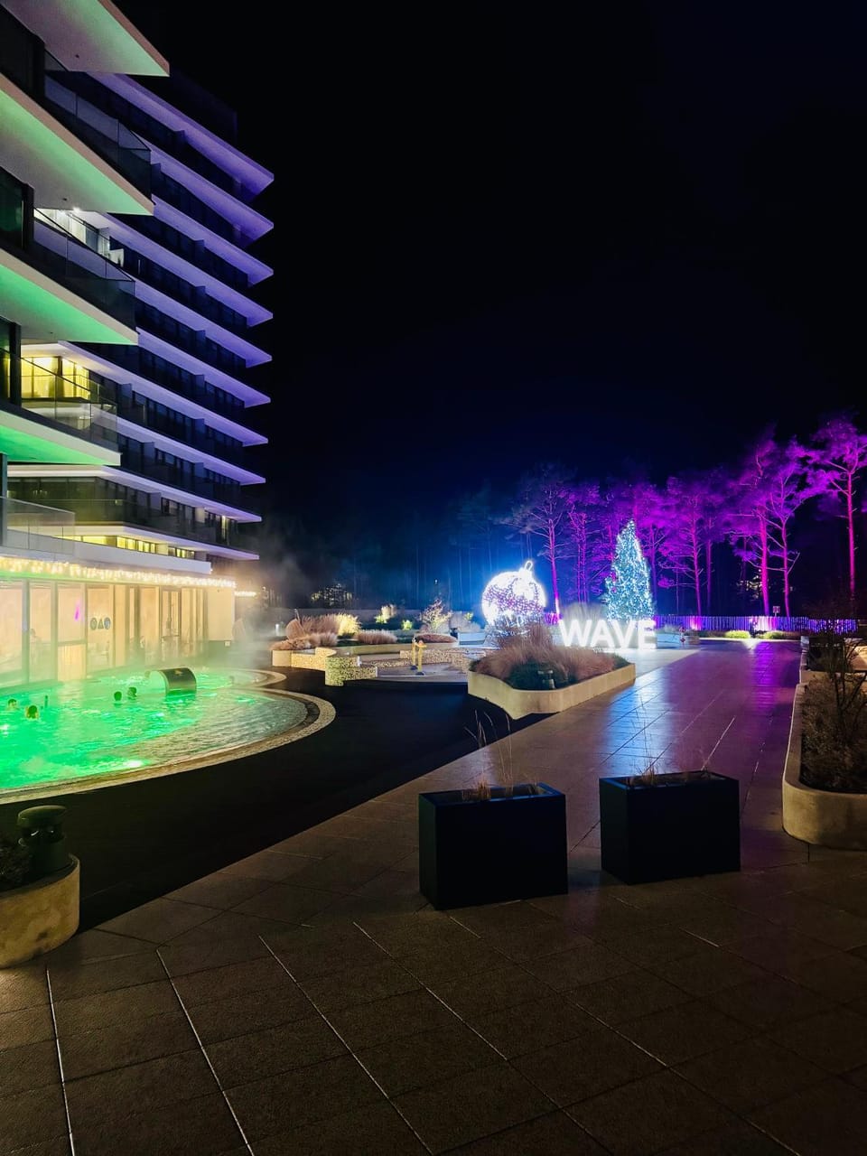 Property building, Swimming pool