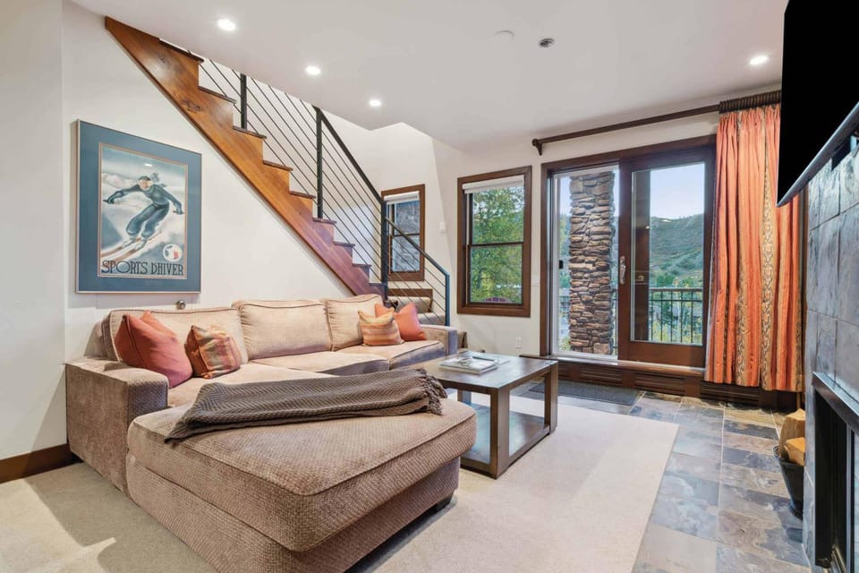 Woodrun Place 35 Apartment in Snowmass Village