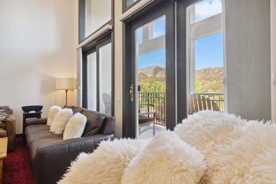 Woodrun Place 14 Apartment in Snowmass Village