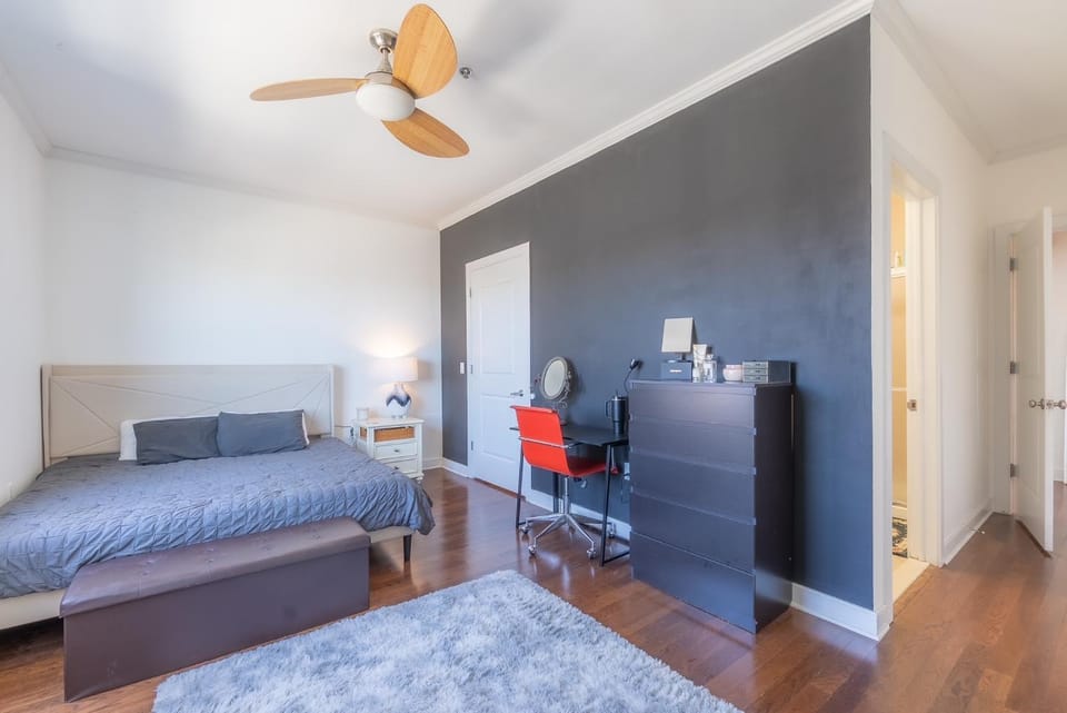 Bed, Bathroom, Bedroom