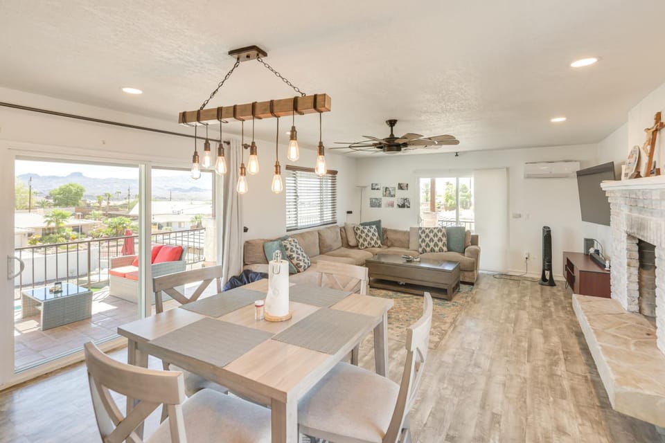 2 Mi to Lake Havasu & Dtwn: Home w/ Game Room! House in Lake Havasu City