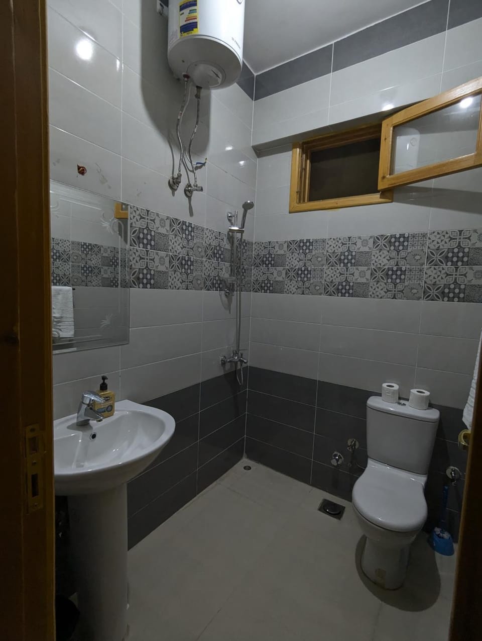 Shower, Bathroom