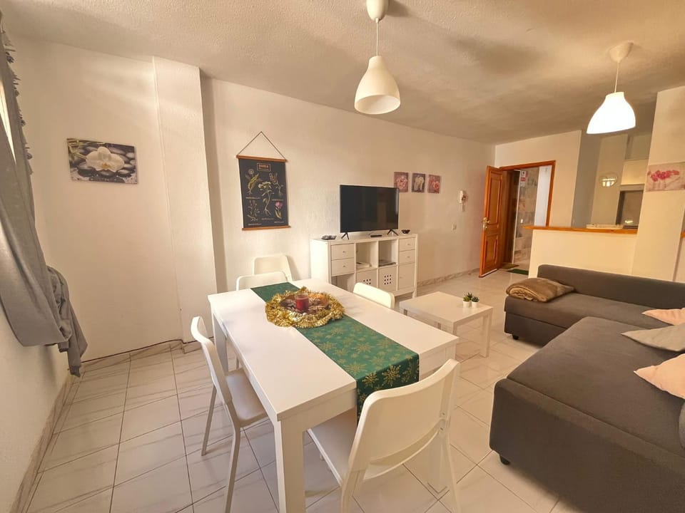 TV and multimedia, Dining area