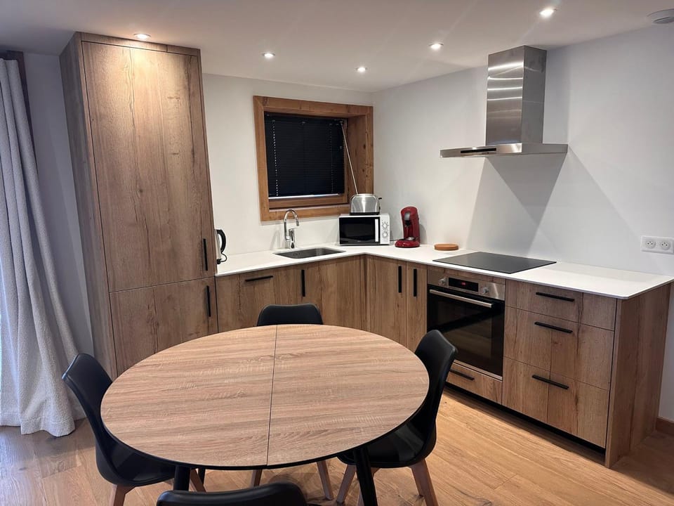 Appartement rénové, parking privé, 6 personnes, Pralognan-la-Vanoise - FR-1-464-236 Apartment in Pralognan-la-Vanoise