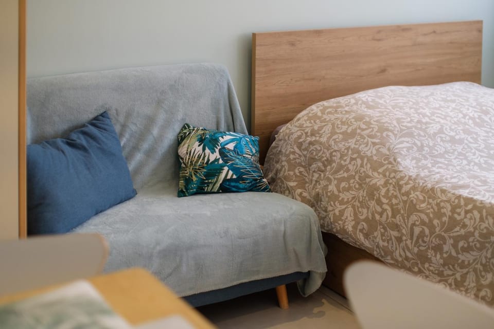 Living room, Bedroom