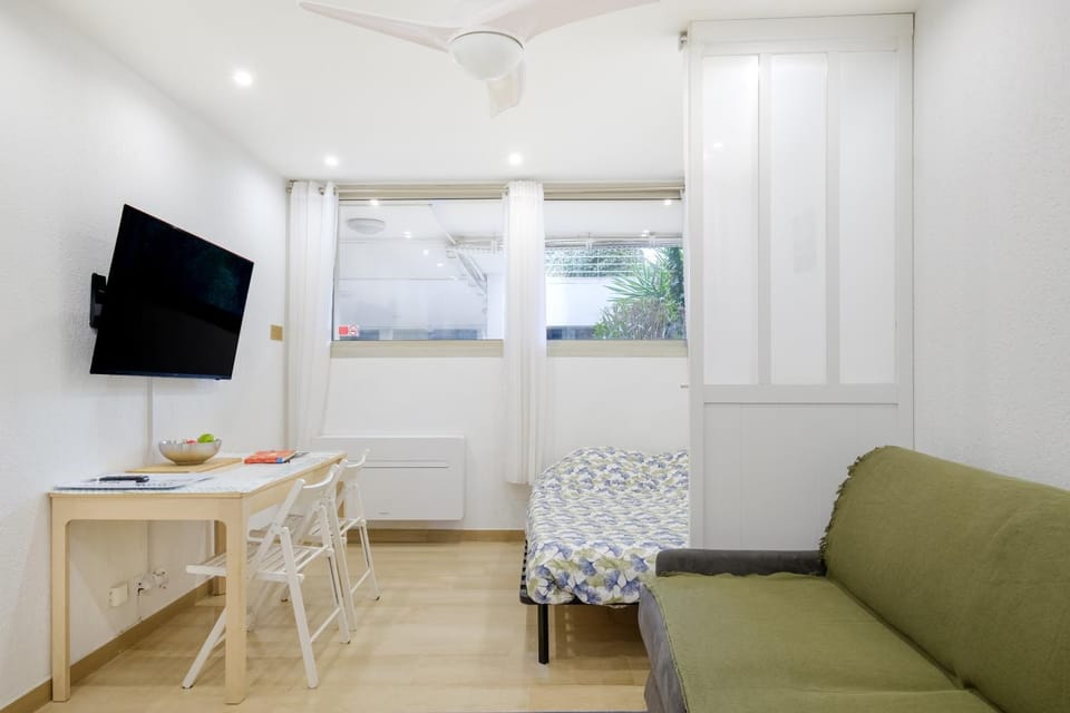 Property building, Living room