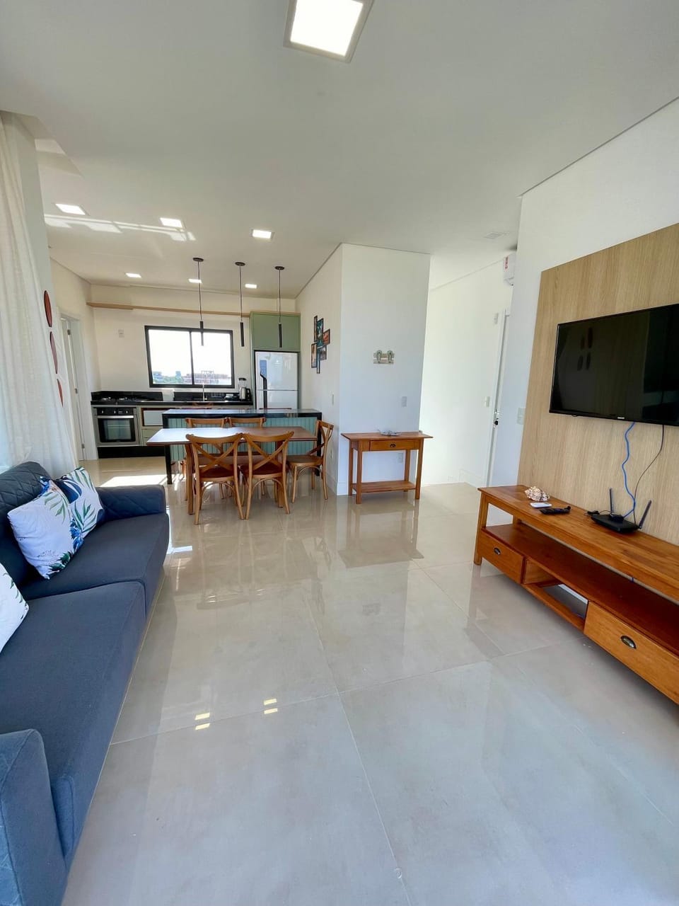 Linda Cobertura Duplex 4 Suítes 150 metros do mar, vila do sol Apartment in Bombinhas