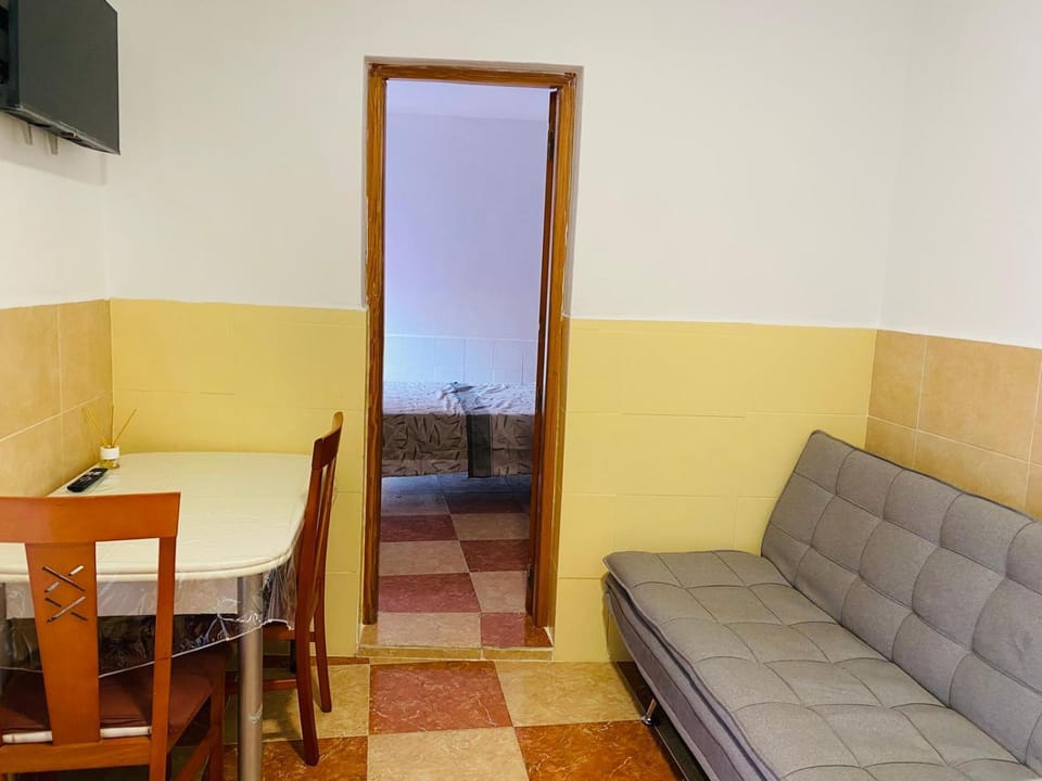 Estudio amueblado en El Ejido Apartment in Andalusia