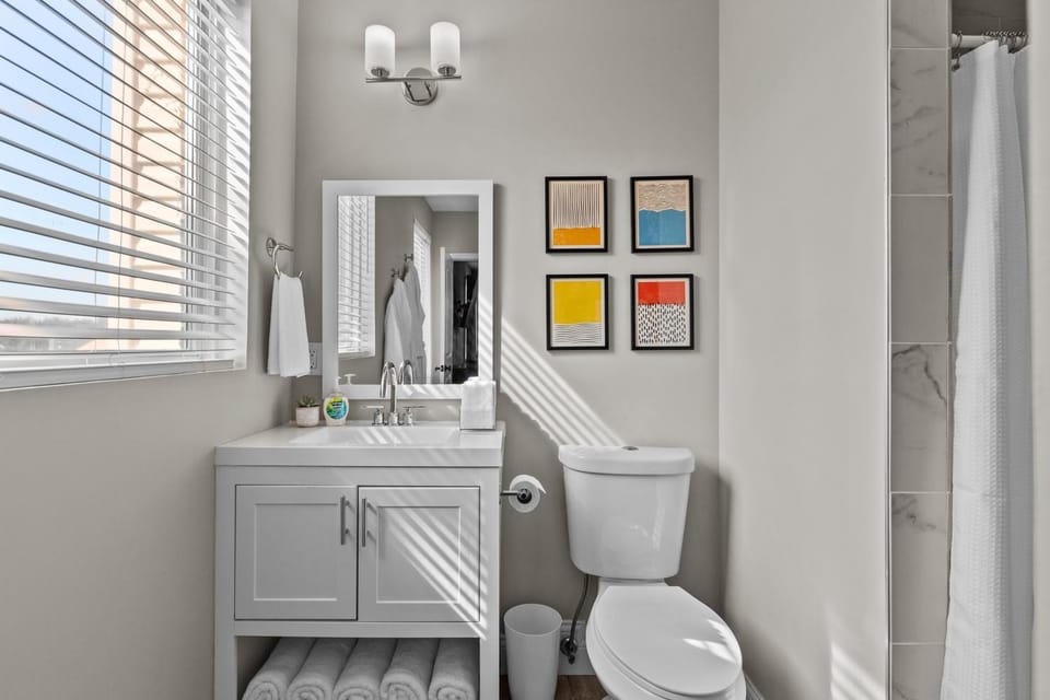 West End Whimsy | JZ Vacation Rentals House in Saint Louis