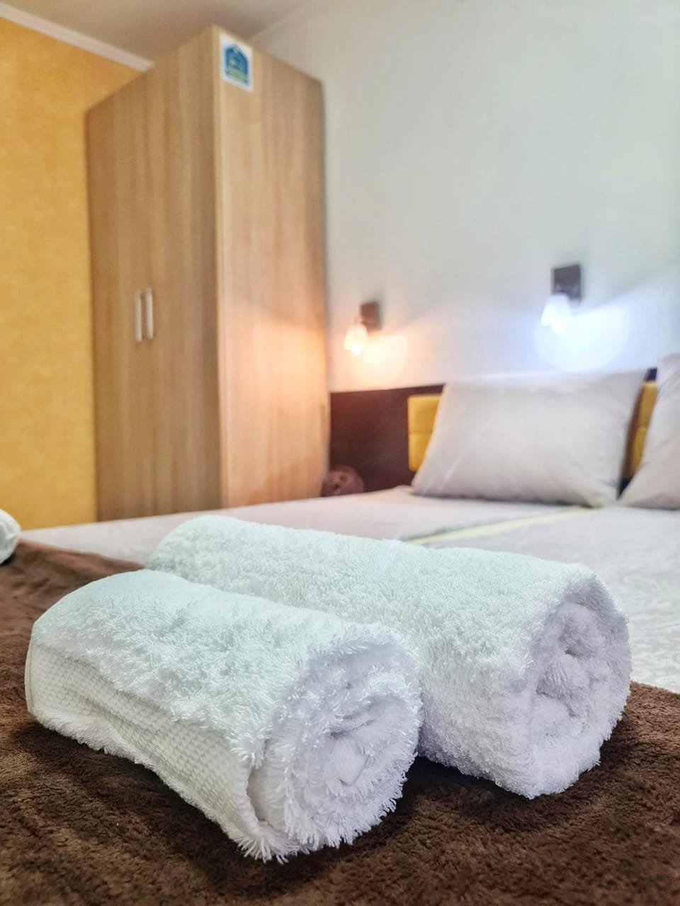 Bedroom, towels, wardrobe