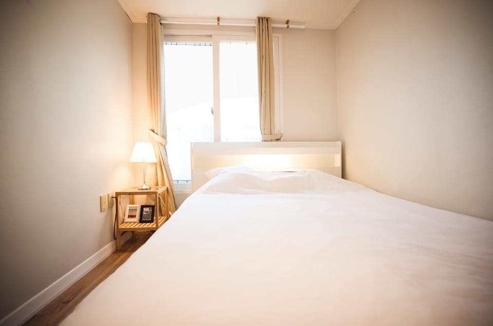 Ring House Apartment in Seoul