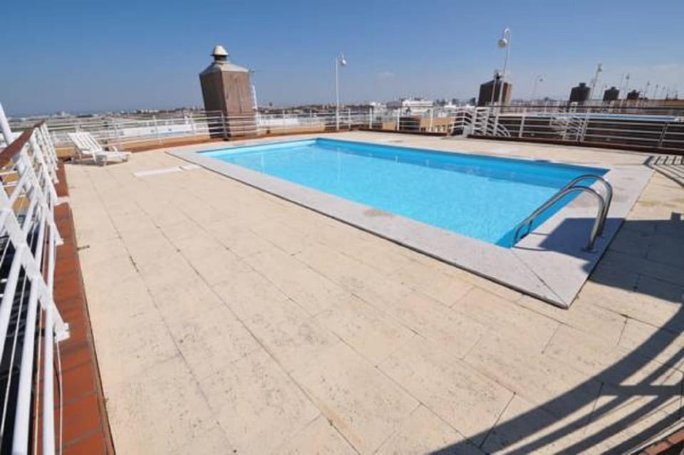 Patio, Swimming pool