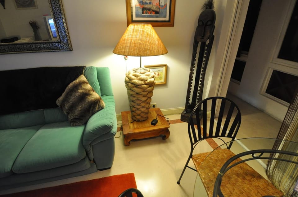 Living room, Family