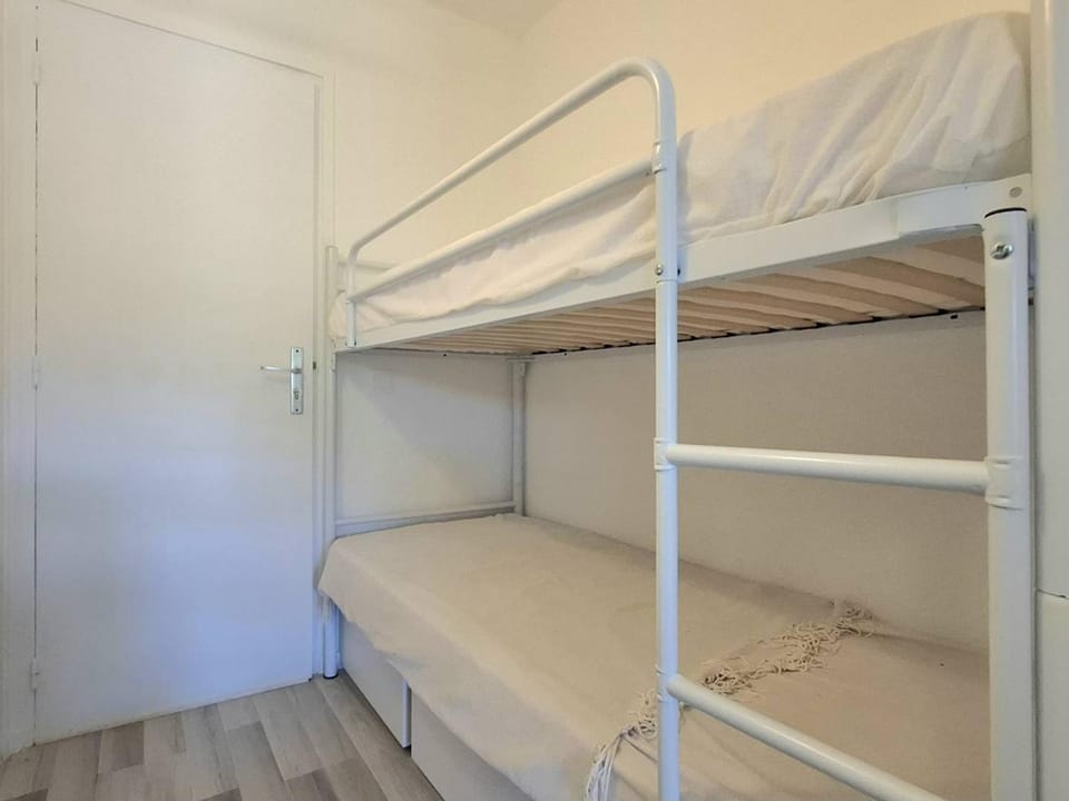 Studio cabine confort 4 personnes - Ski au pied - FR-1-592-73 Cabin in Bolquère