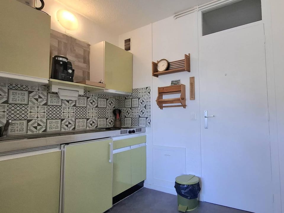 Studio cabine confort 4 personnes - Ski au pied - FR-1-592-73 Cabin in Bolquère