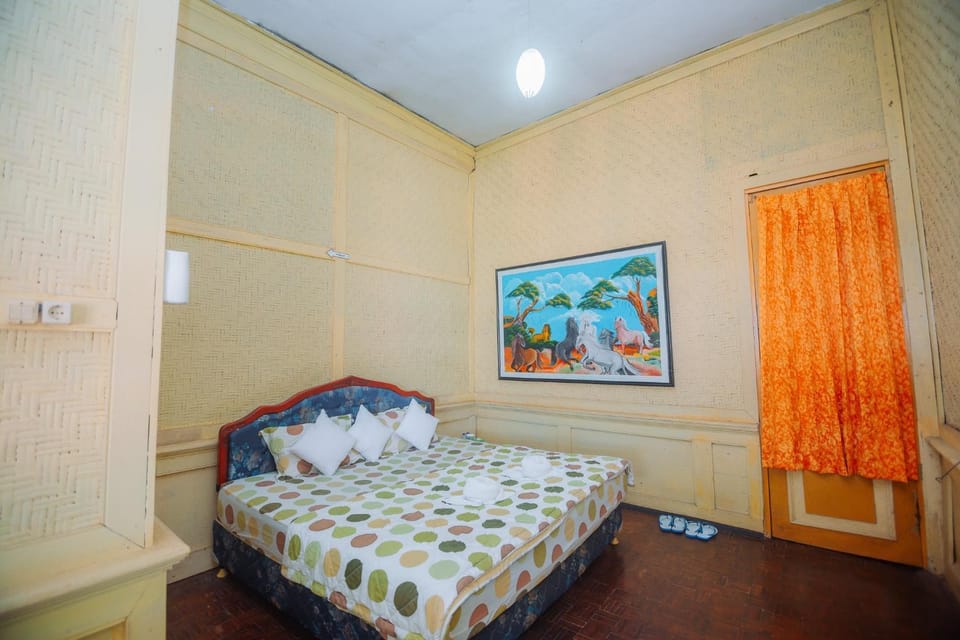 CATIMOR HERITAGE 1894 Hotel & Resto By Celcius Hotel in East Java