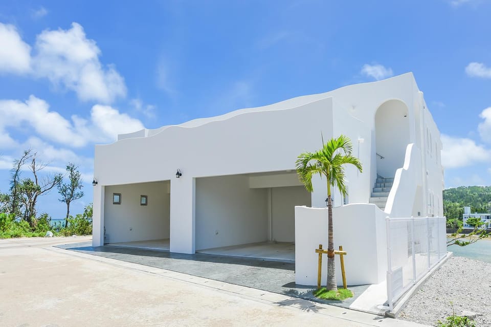 Property building, Day, Natural landscape