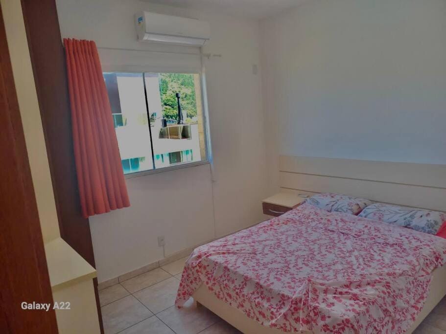 Apê de frente para o mar, a 1 min da praia! Apartment in Florianopolis