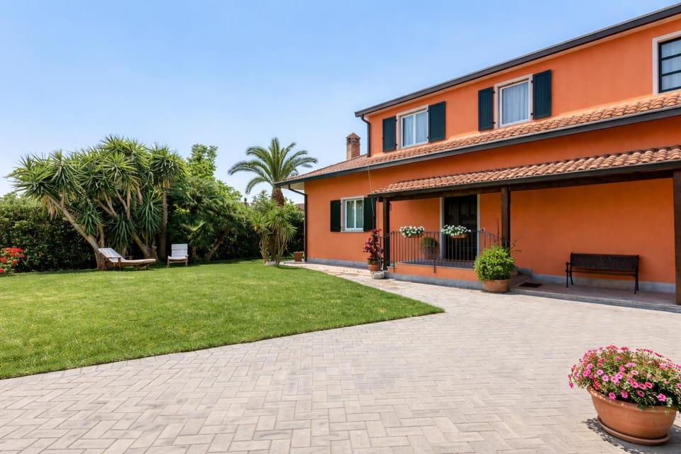 Property building, Garden, Garden view