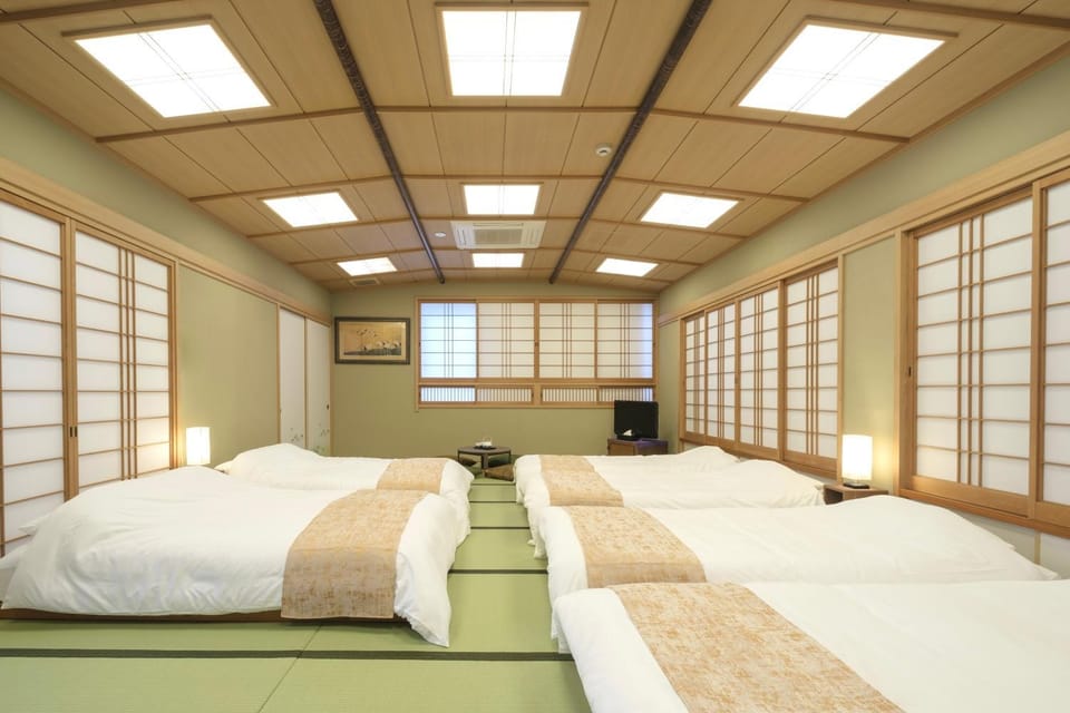 TSUTENKAKU BASE 77-Group Stay up to 8 Apartment in Osaka