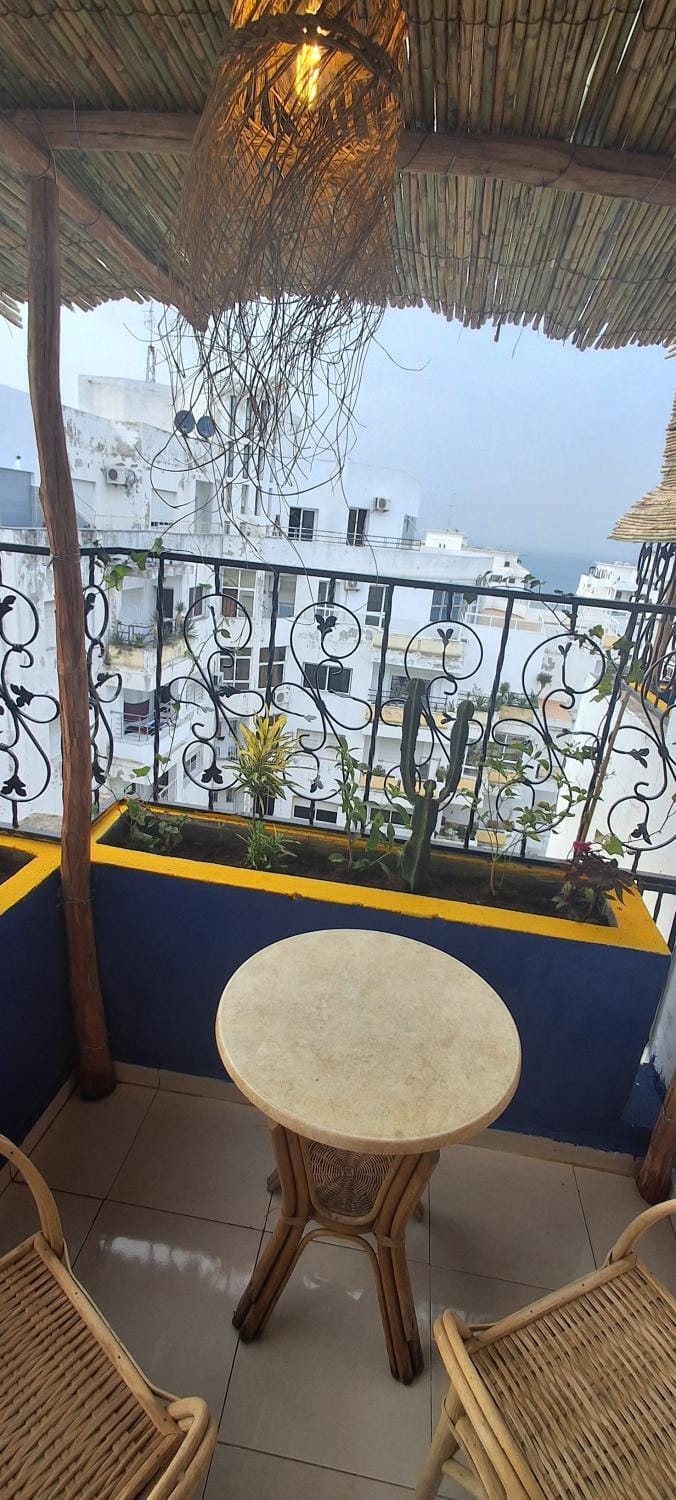 Day, Natural landscape, View (from property/room), Balcony/Terrace, Seating area, River view, Sea view