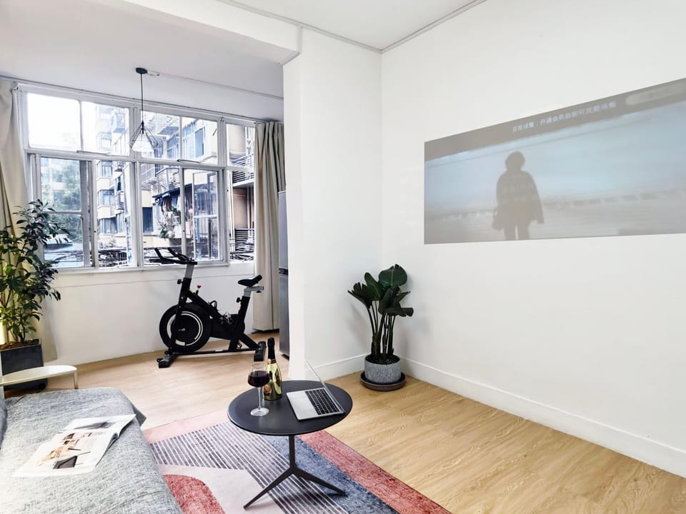 Seeking Flavors in Chengdu t aishengnanlu road Apartment in Chengdu