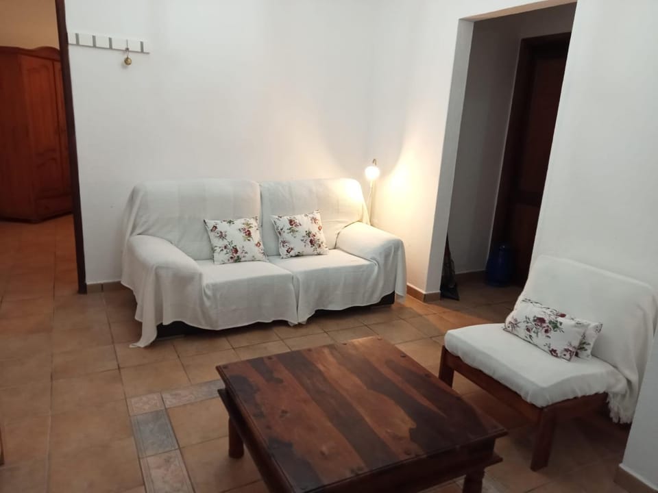 Casas El Barrancón House in La Palma