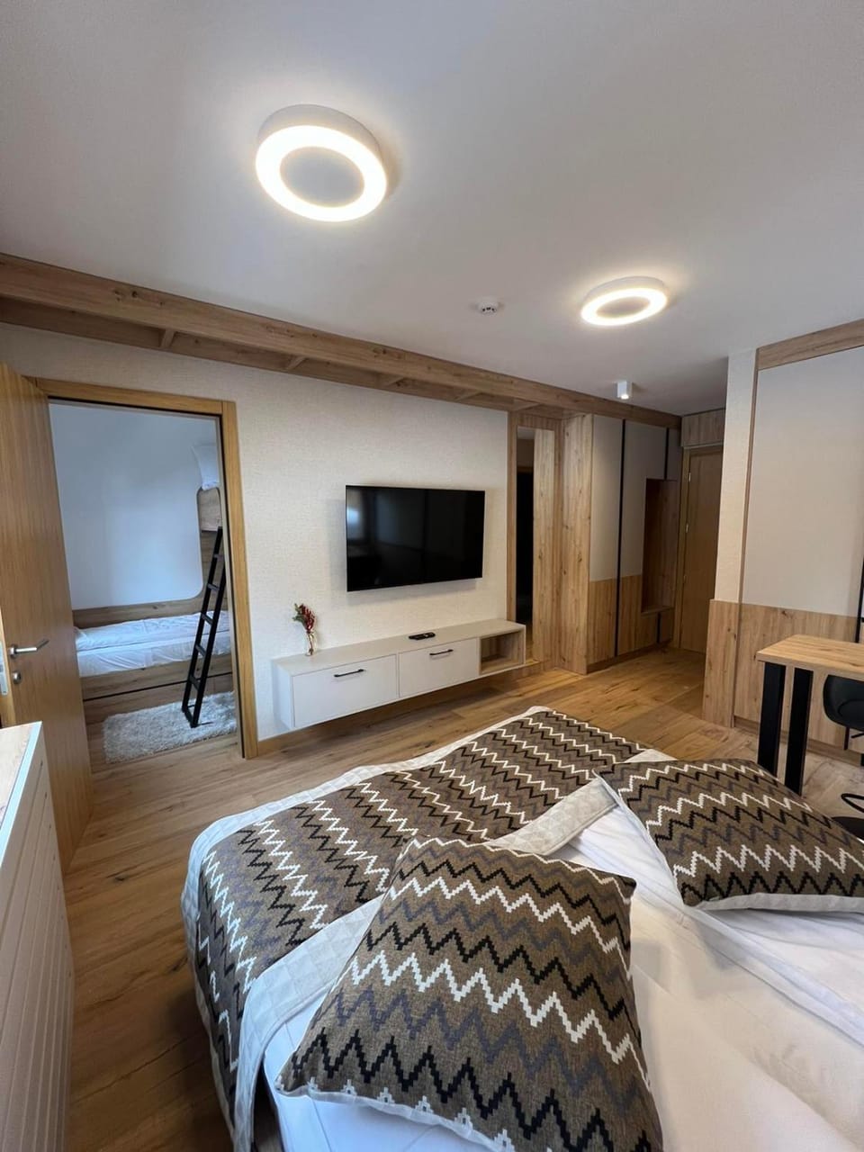 Bed, TV and multimedia
