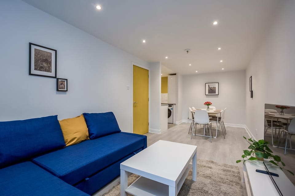 Central Belfast Apartment - Free Parking - 2BR Apartment in Belfast