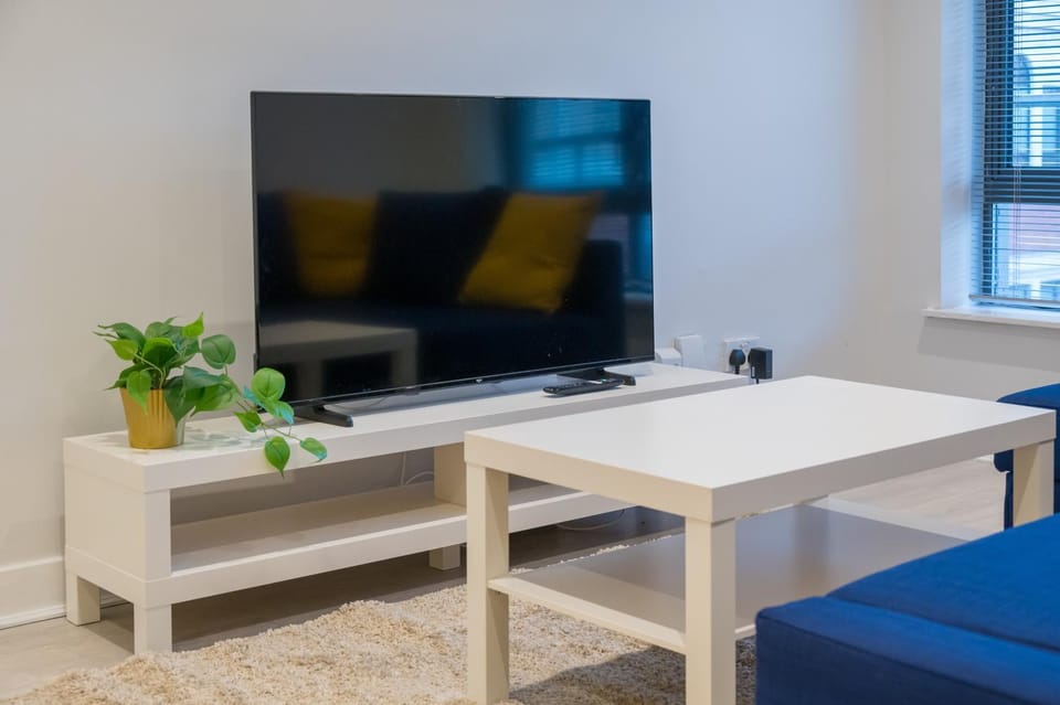 Central Belfast Apartment - Free Parking - 2BR Apartment in Belfast