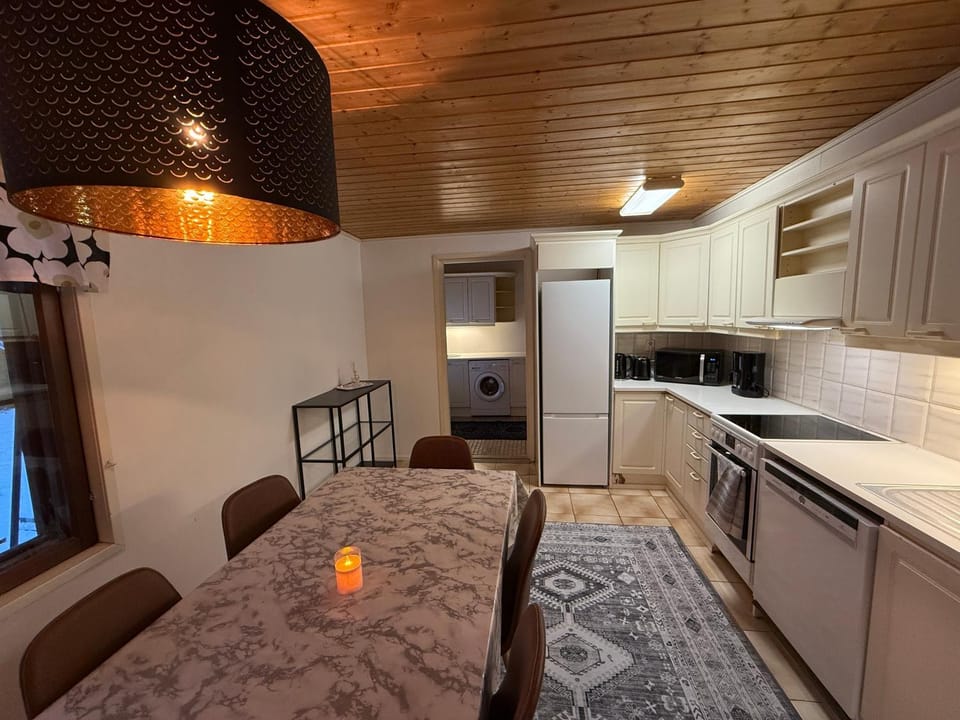 Traditional Nordic House with Sauna & Private Grillhut Villa in Rovaniemi