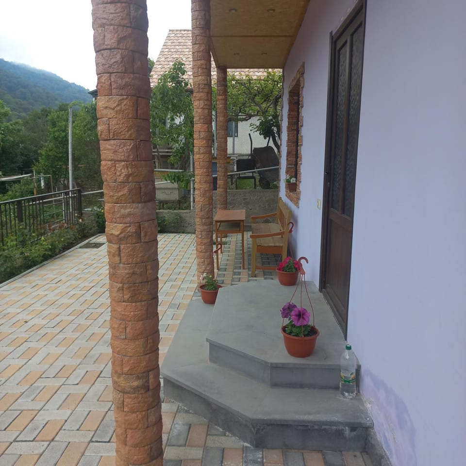 Violet guest house Bed and Breakfast in Armenia