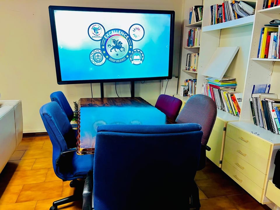Meeting/conference room