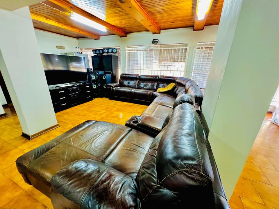Meeting/conference room