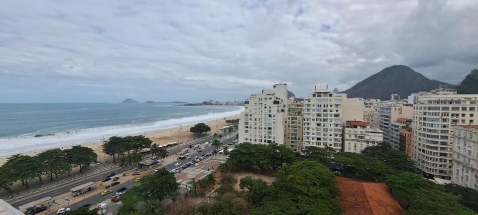 Vista Maravilhosa Praia de Copacabana Cod 1404 Apartment in Rio de Janeiro