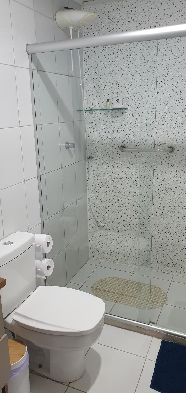 Apartamento quarto e sala na Pituba a 700m da praia Apartment in Salvador