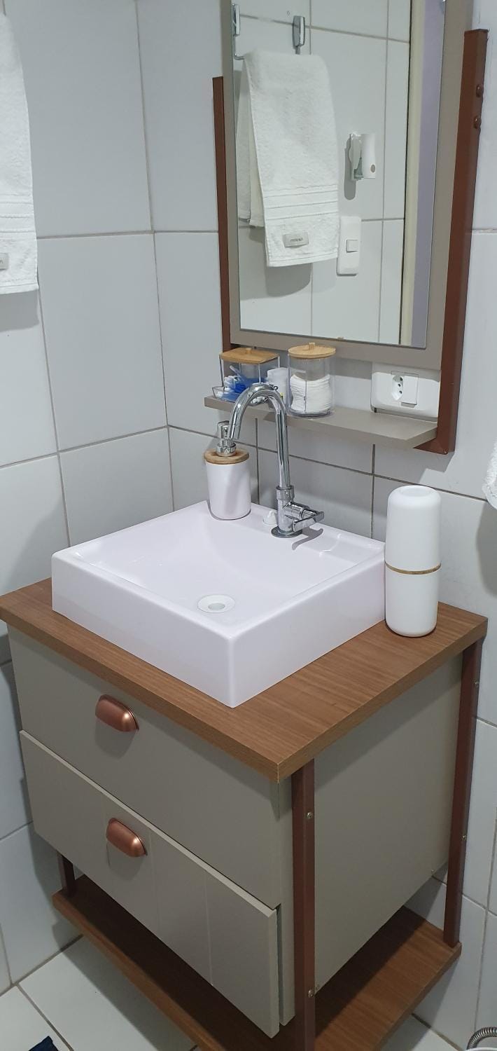Apartamento quarto e sala na Pituba a 700m da praia Apartment in Salvador