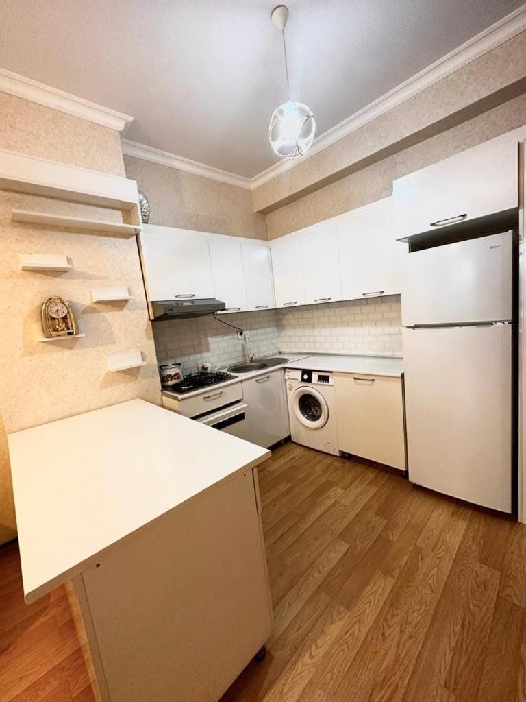 Emeral Apartment in Baku