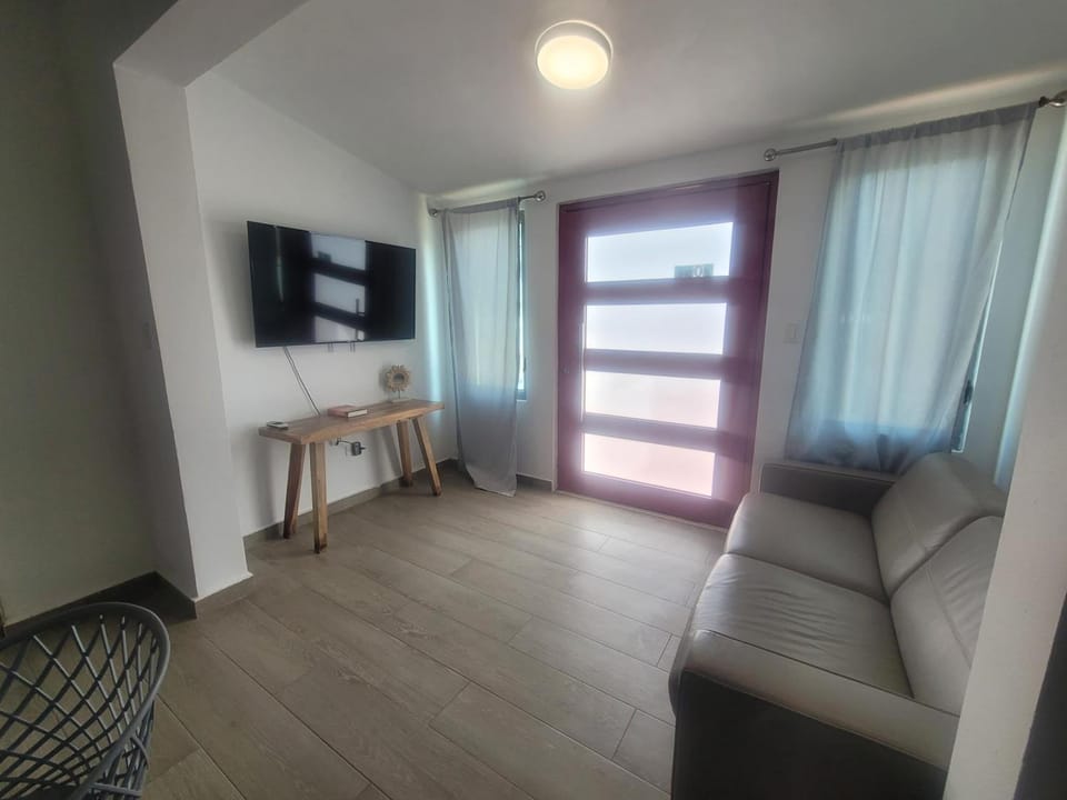 2058 España by Stay with Bear House in San Juan