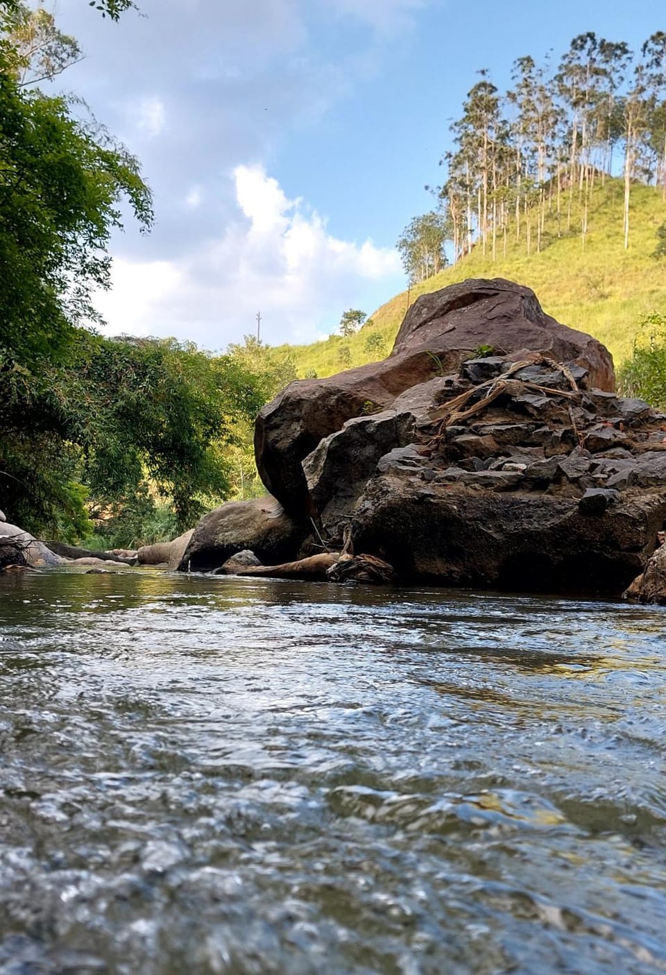 Nearby landmark, Spring, Day, Natural landscape, Mountain view, River view