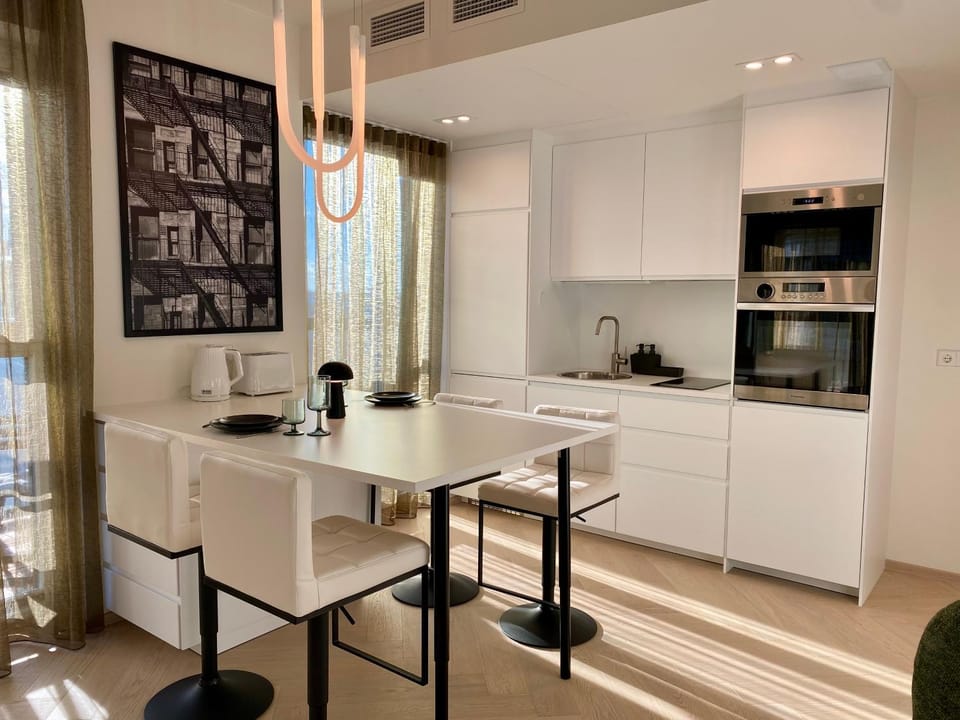 Dining area, dishwasher, microwave, oven, stove, kitchen