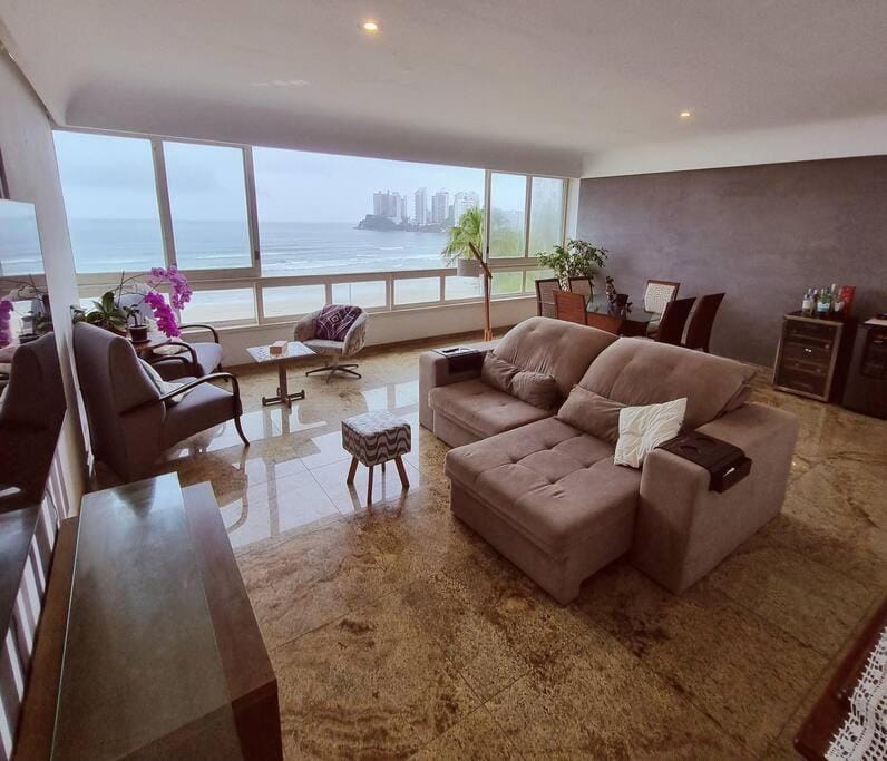 TV and multimedia, Living room, Seating area, Sea view