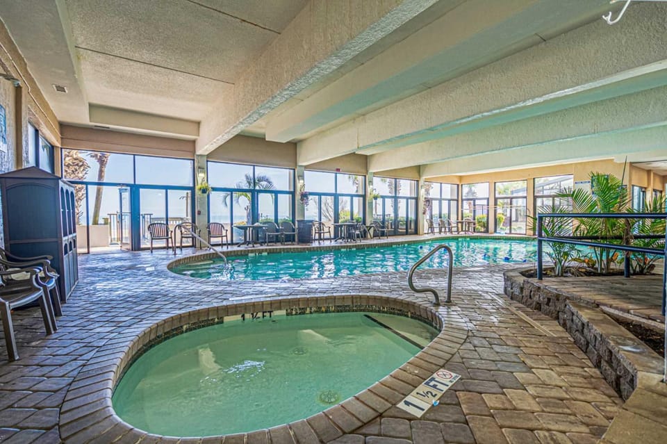 Compass Cove Resort Unit 662 - Oceanfront House in Myrtle Beach