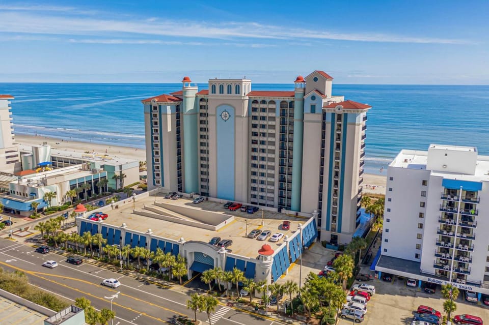 Compass Cove Resort Unit 662 - Oceanfront House in Myrtle Beach
