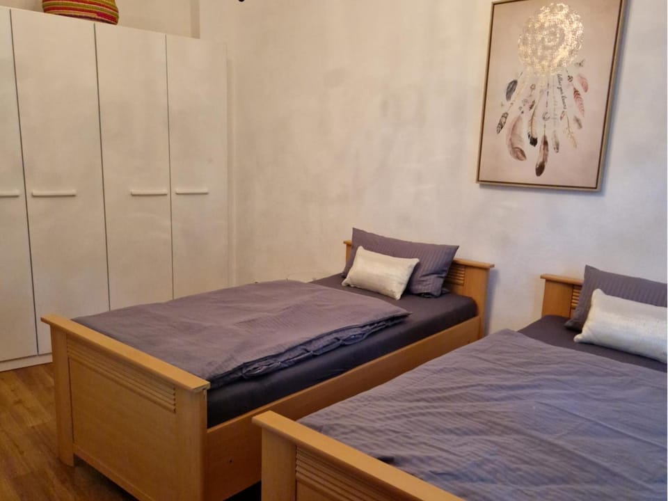 Bed, Bedroom, wardrobe