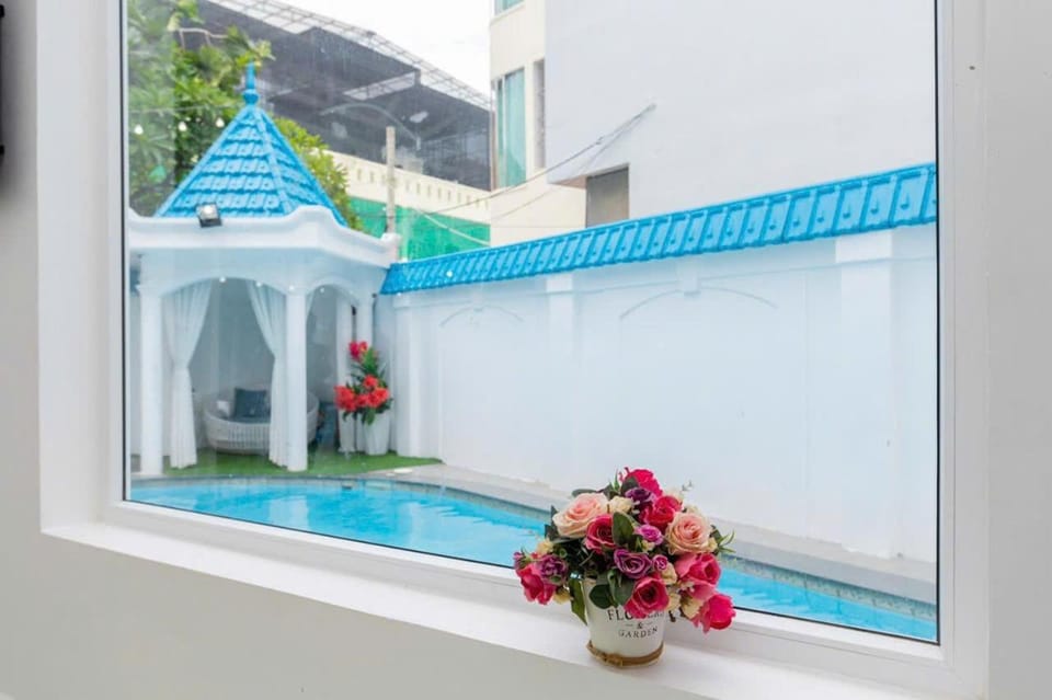 Casino, Pool view, Swimming pool